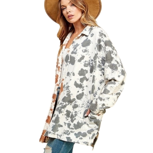 Boutique Cow Print Oversized Open Cardigan Jacket With Side Pockets - Picture 7 of 12